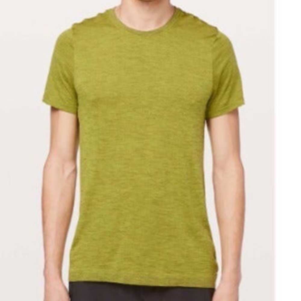 LIKE NEW! Lululemon Metal Vent Tech Surge Short Sleeve
